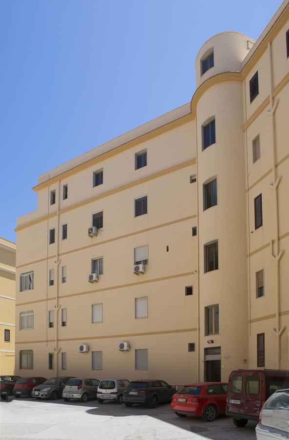 B&B Piazza Vittorio Trapani Exterior photo